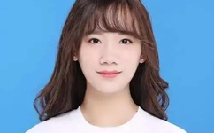 12岁女RAPPER欢迎你